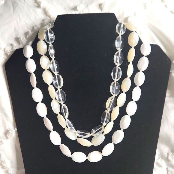 Elegant Multi-Strand White & Clear Beaded Necklace - Picture 2 of 4